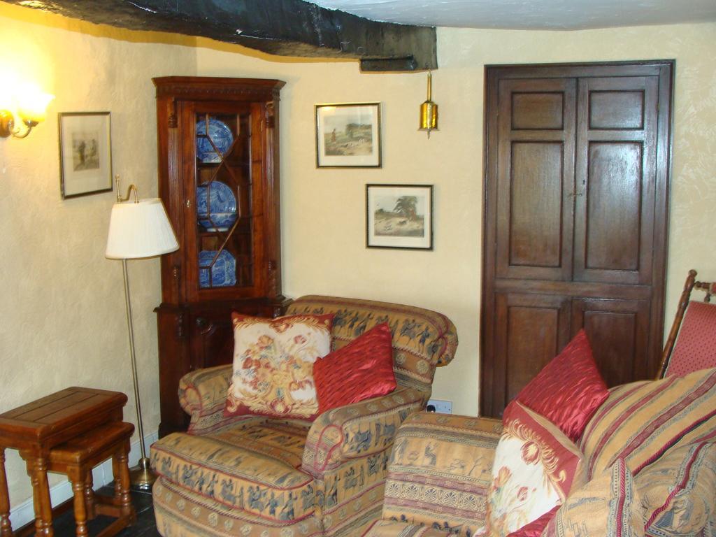 Crosslands Farm Hotel Kendal Exterior photo