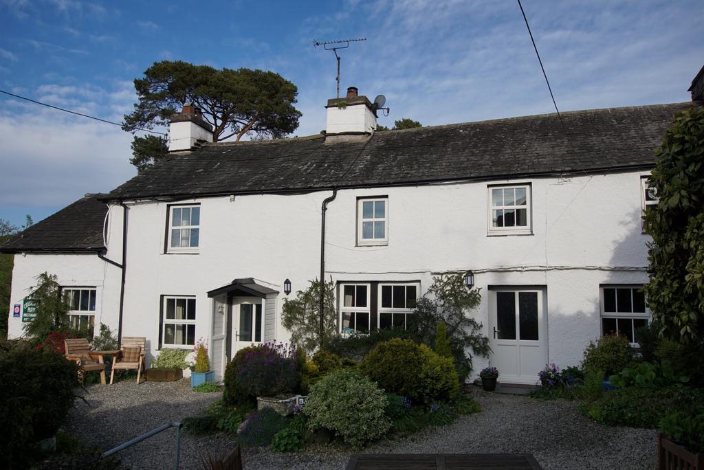 Crosslands Farm Hotel Kendal Exterior photo