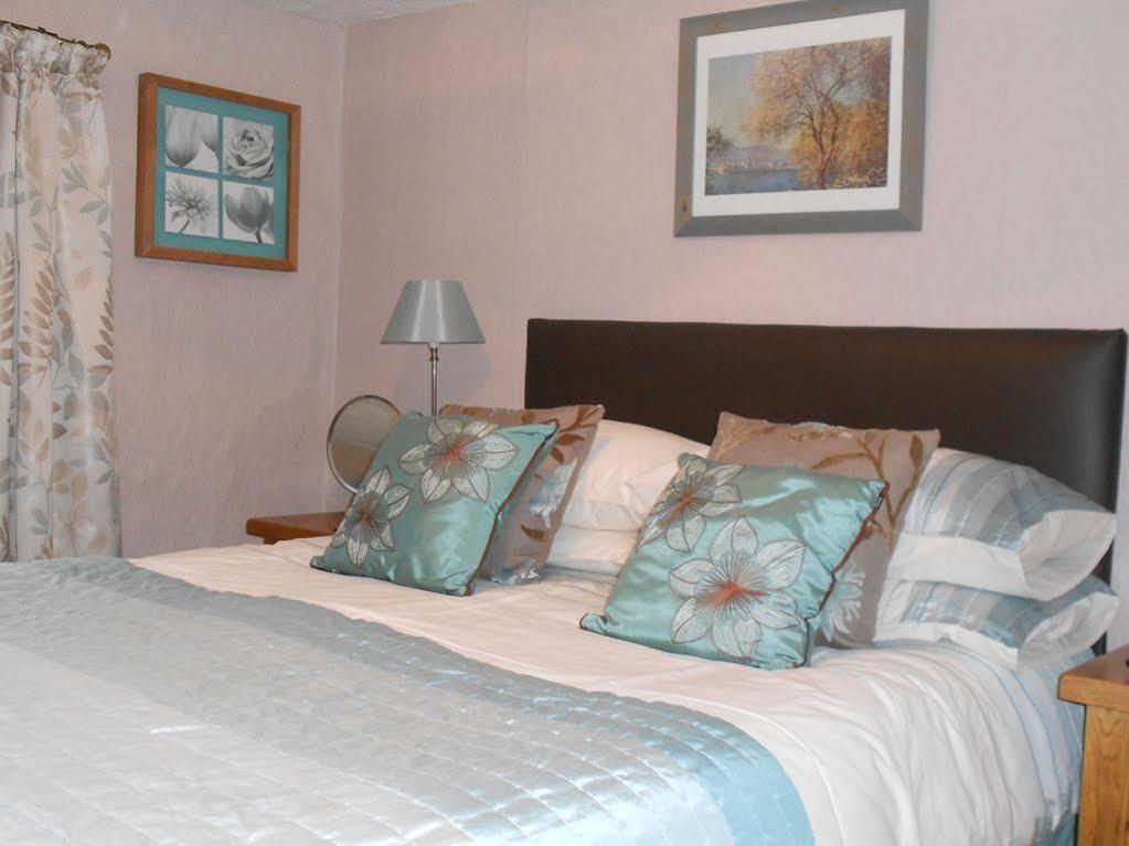 Crosslands Farm Hotel Kendal Exterior photo